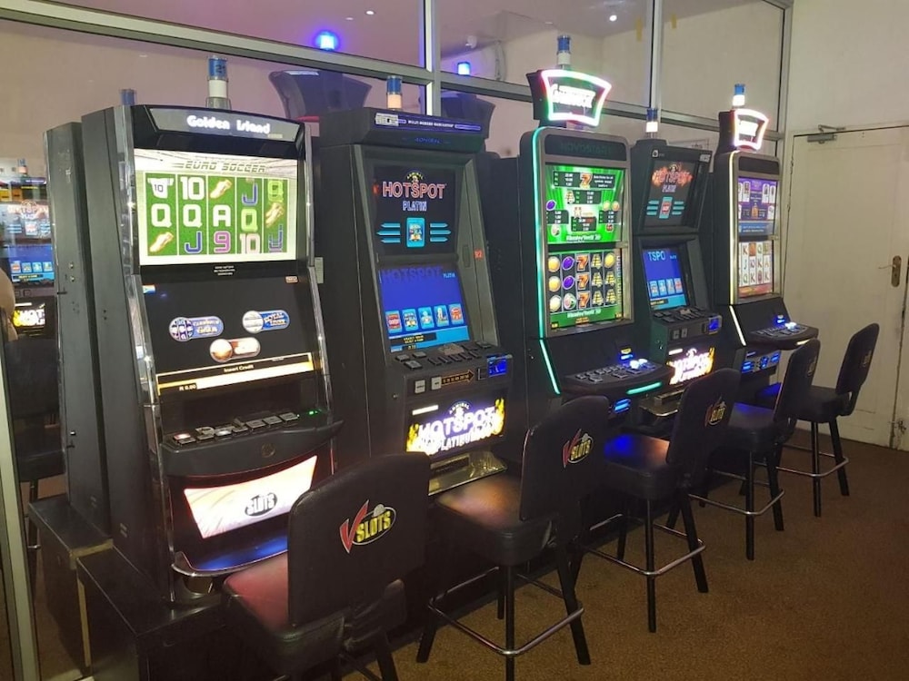 Sand River Resort 33/48