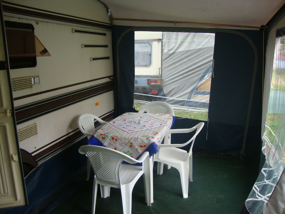 Camping Pitsoni 33/50