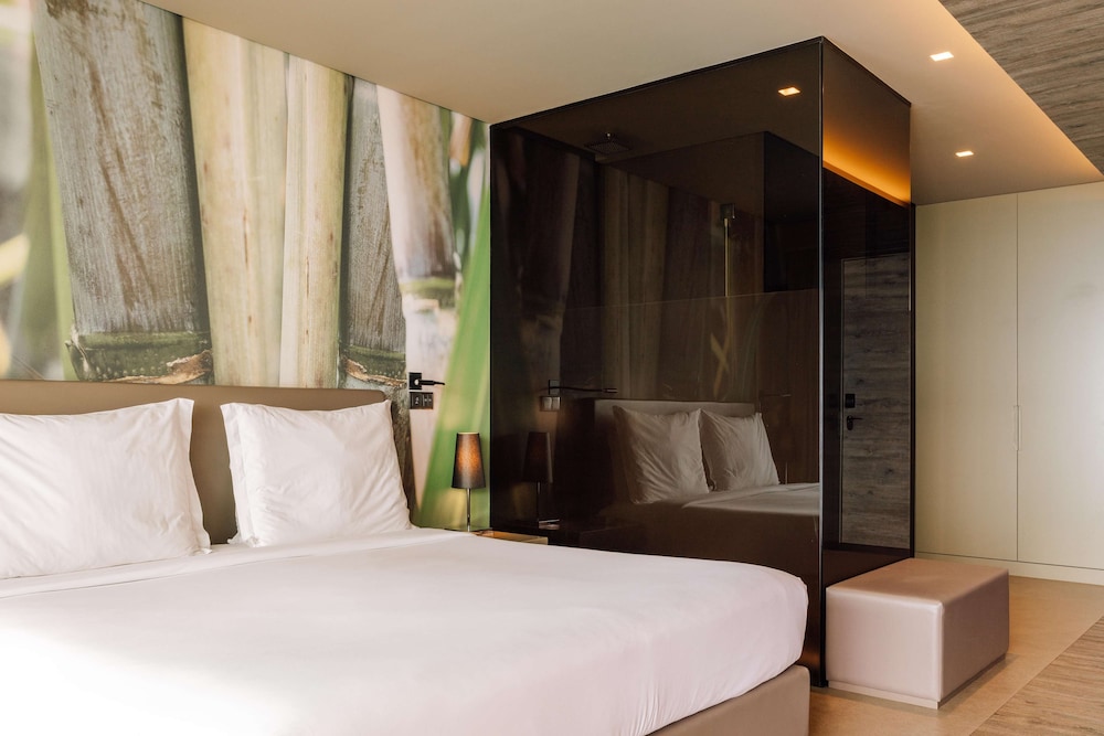Ocean, King Bed، Saccharum Resort by Savoy Signature 3/5