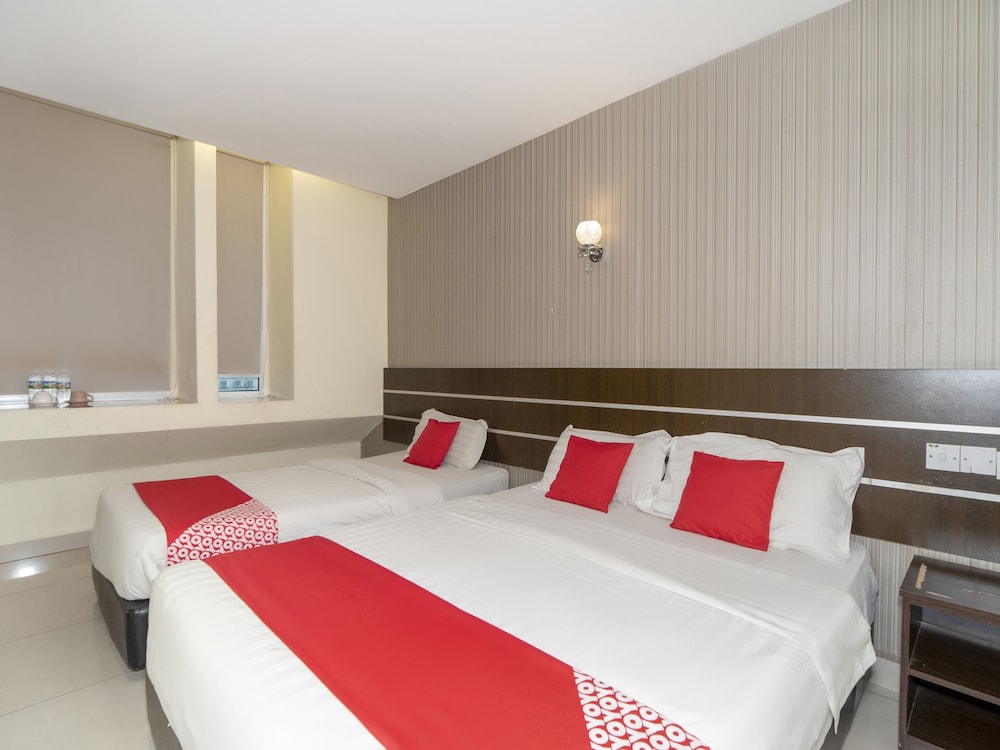 OYO 89944 Stay Inn 24/36