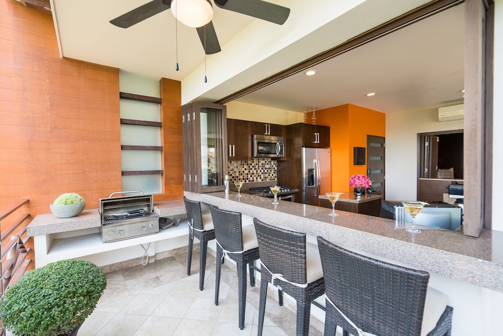 Resorts By Pinnacle 220 62/72