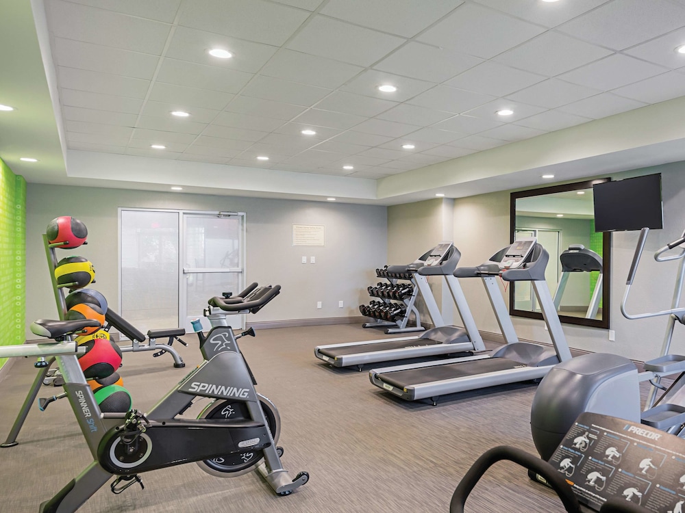 La Quinta Inn & Suites by Wyndham Austin Airport 26/46