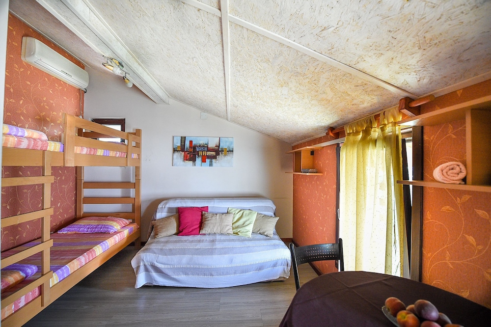San艺术Floating旅舍&公寓(San Art Floating Hostel&Apartments) 图片3