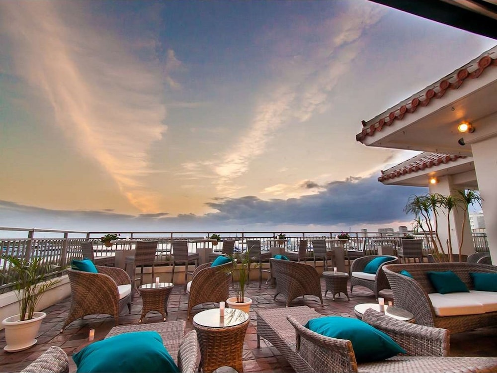 Hotel East China Sea 44/54