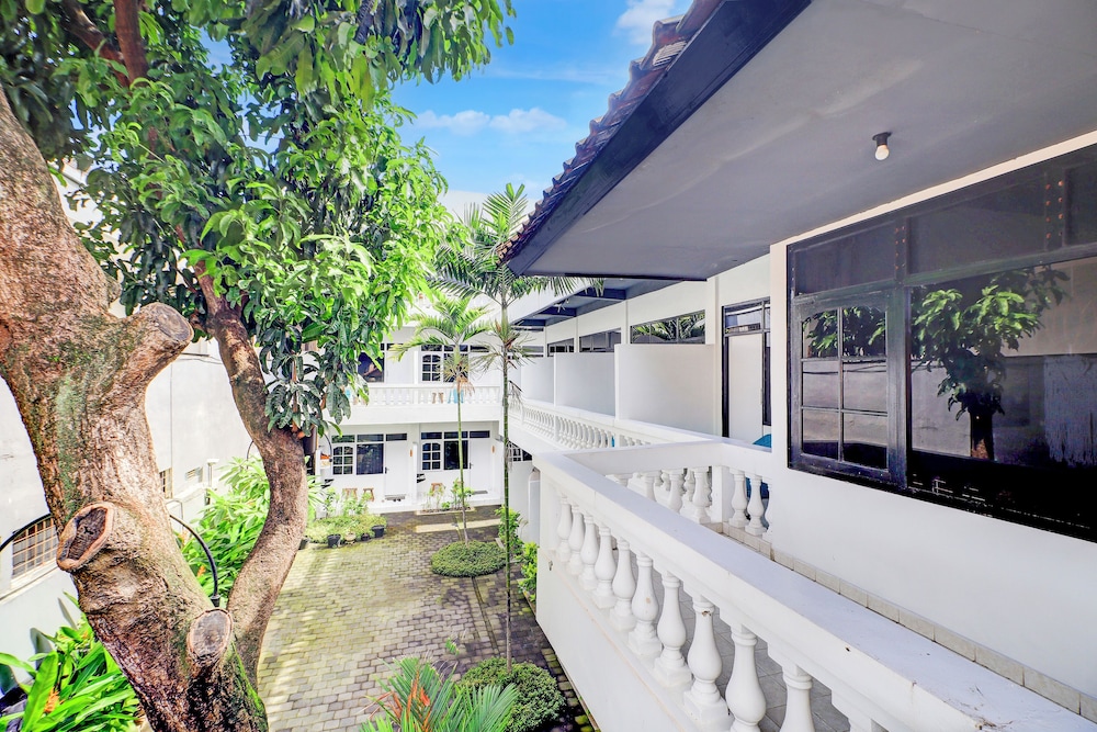 Collection O at Jalan Padma near Legian Beach 6/60