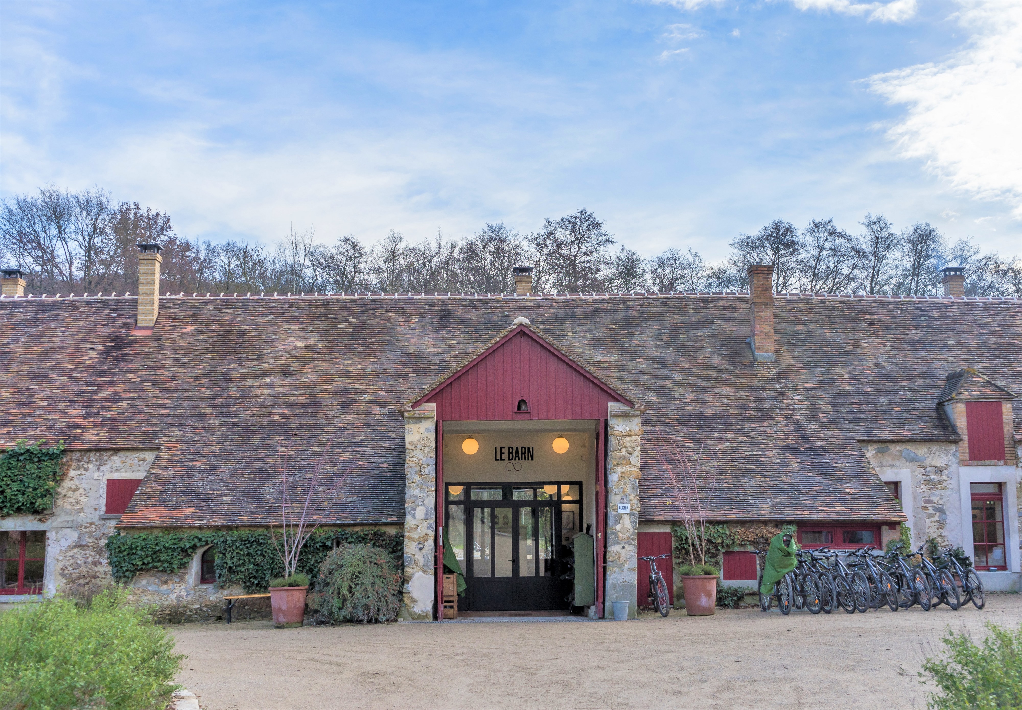 Le Barn 2/50