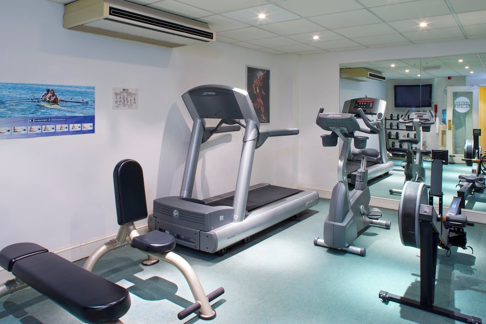 Holiday Inn Milton Keynes East M1 Jct 14 24/50