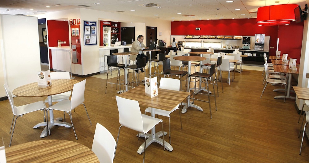 Travelodge Madrid Metropolitano 43/63