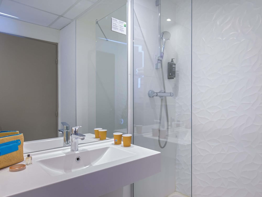 Ibis Styles Cannes Le Cannet 67/67