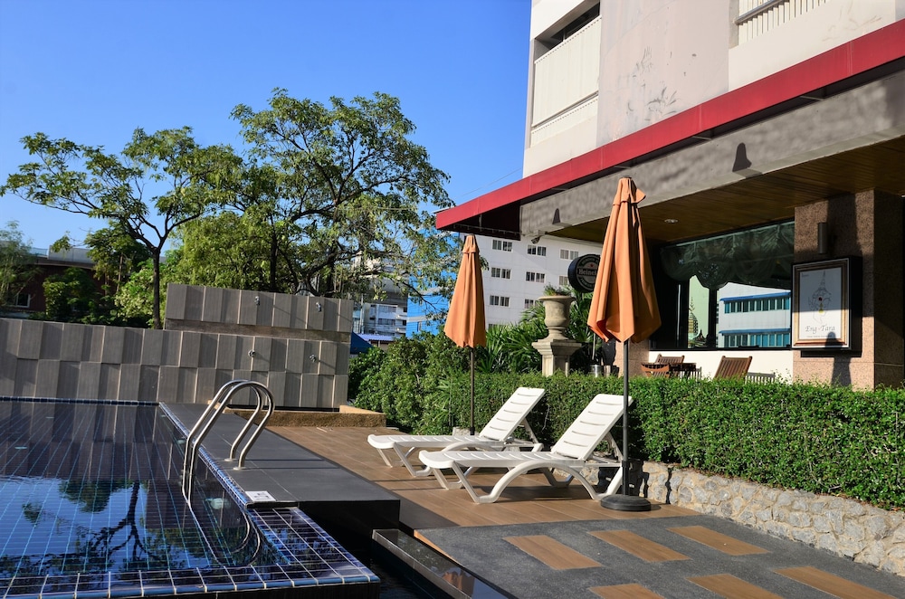 Tara Garden Hotel 43/50