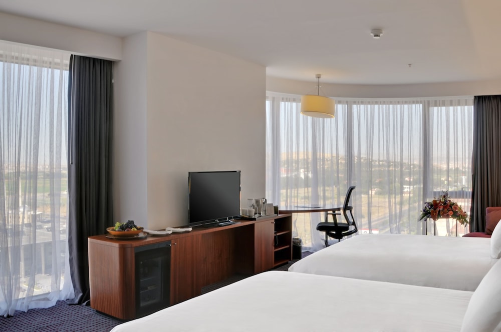 Ommer Hotel 14/76