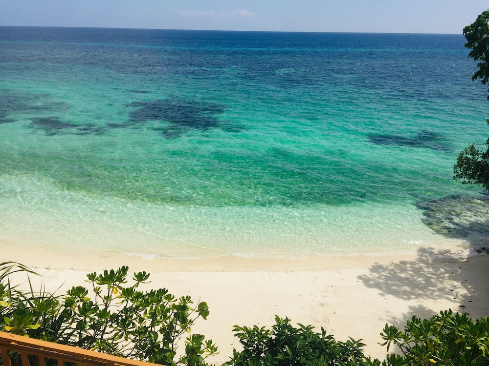 Parklane Bohol Resort and Spa 15/23
