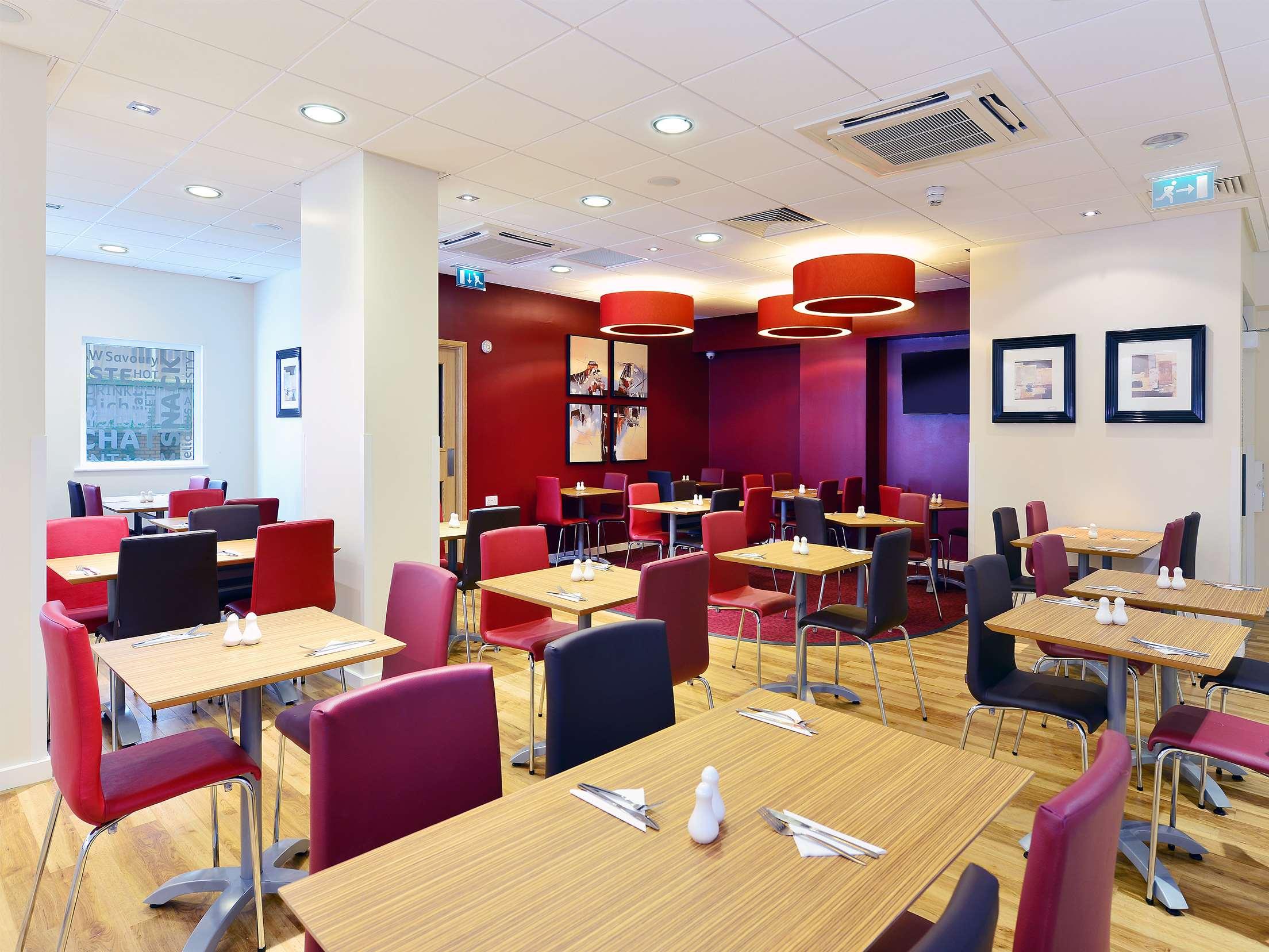 Travelodge Glasgow Queen Street 17/25