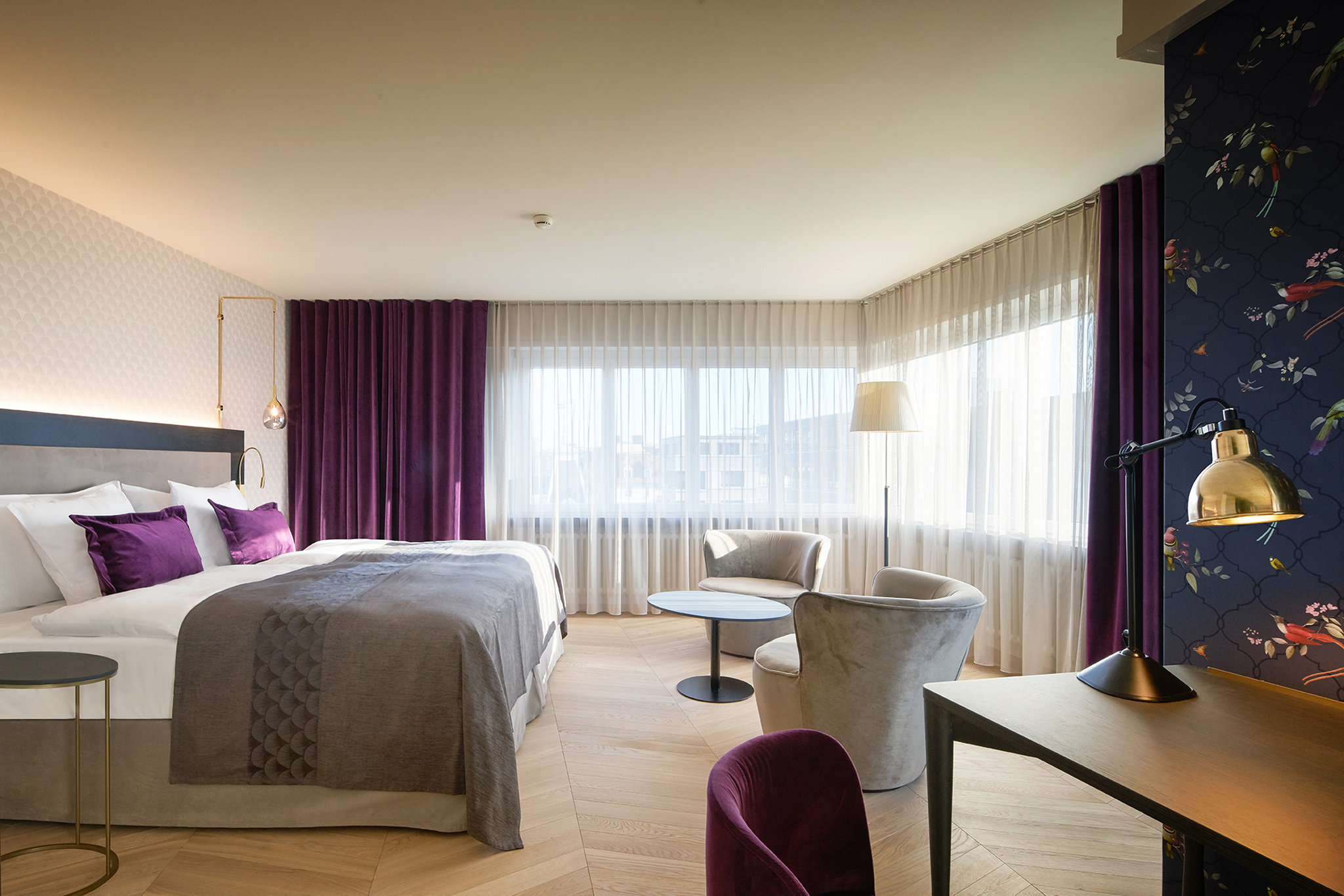 SUPERIOR, TWIN BEDS