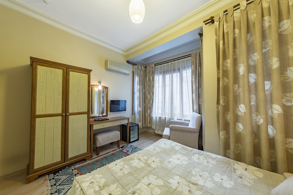 Hotel Fehmi Bey 23/75