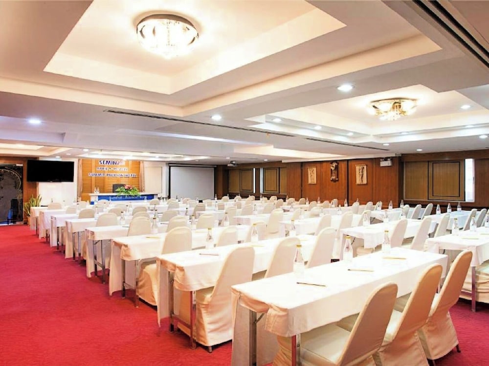SUMMIT PAVILION SUVARNABHUMI HOTEL 40/50