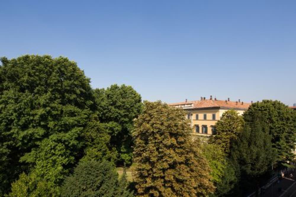 Babila Hostel 51/55