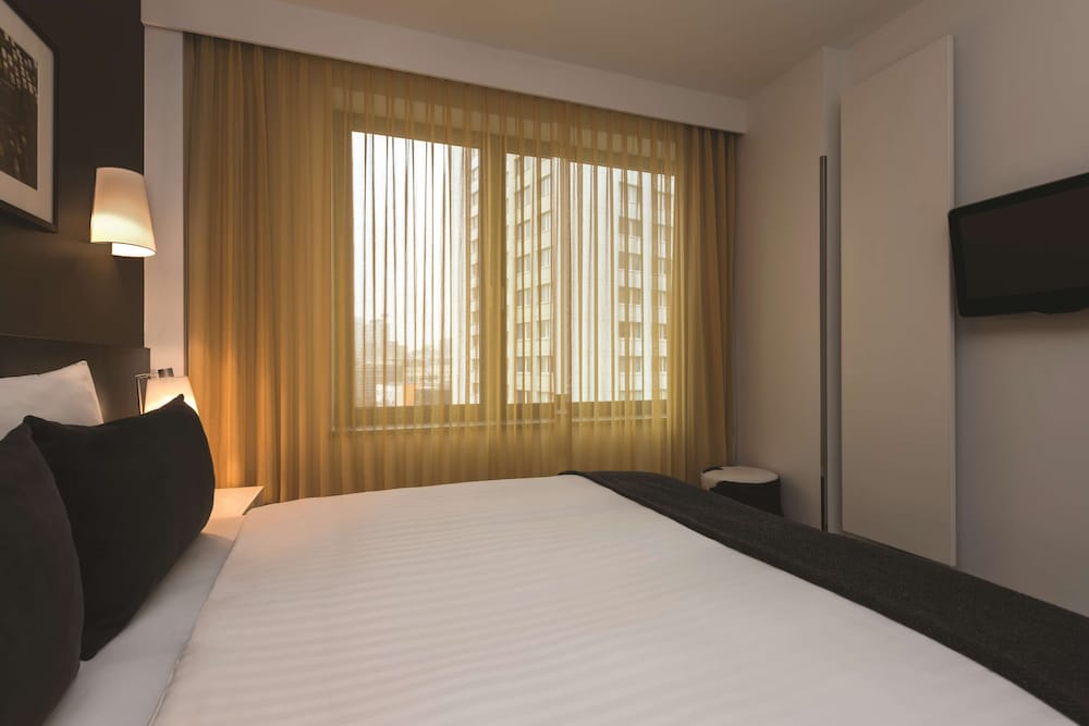 1 BEDROOM, APARTMENT