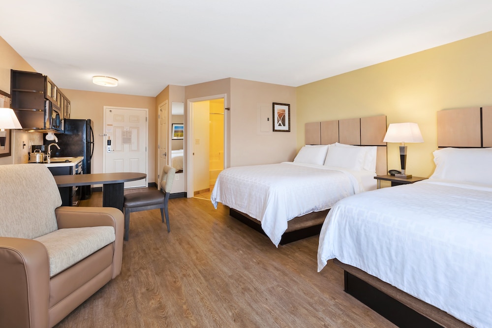 Candlewood Suites Rocky Mount 18/49
