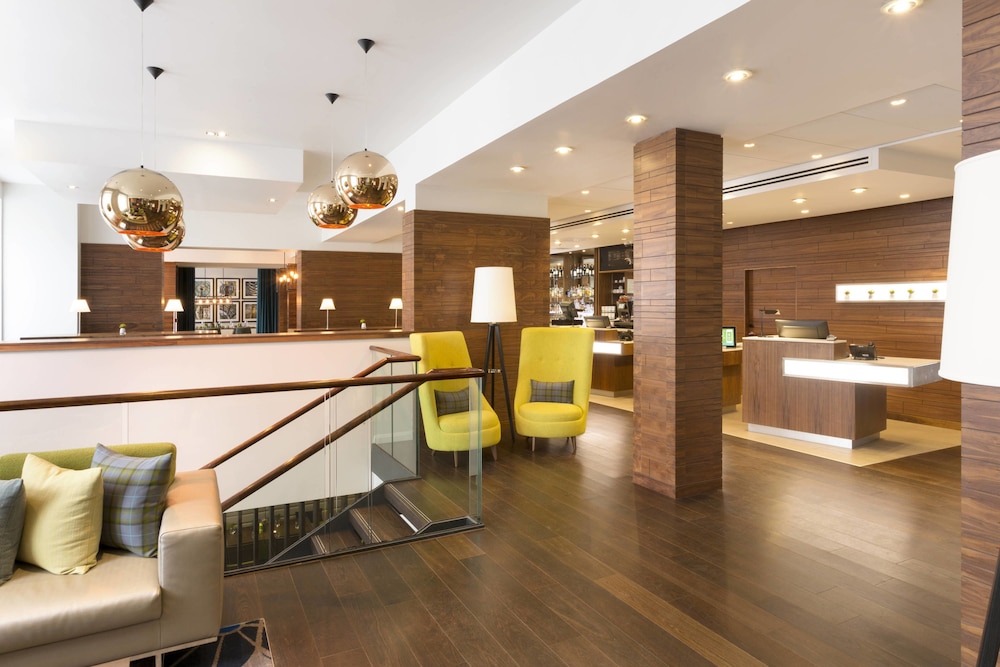 Courtyard by Marriott Edinburgh 9/64