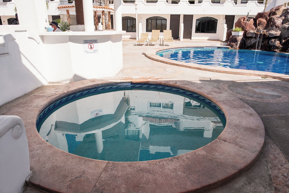 Hotel Vistamar 6/50