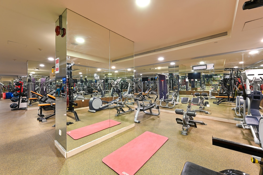 Al Mansour Suites 28/49