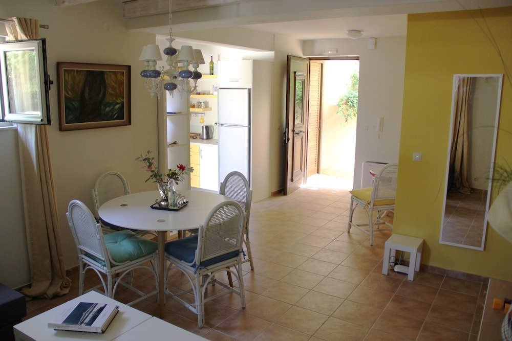Eliathos Residence Houses 63/78