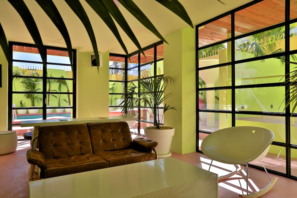 Tropicana Ibiza Coast Suites - Adults Only 31/50