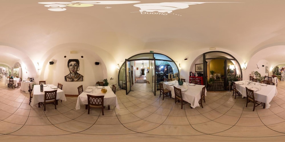Hotel Duomo 53/60