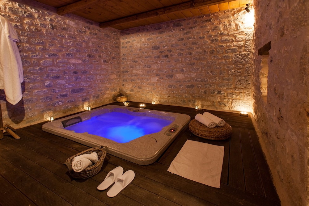 Petra Kai Fos Boutique Hotel And Spa 22/32