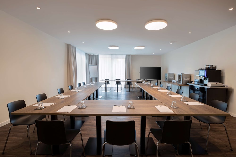 Hampton By Hilton Kaiserslautern 30/34