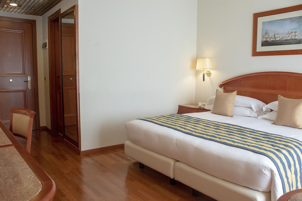 Starhotels Vespucci 12/42