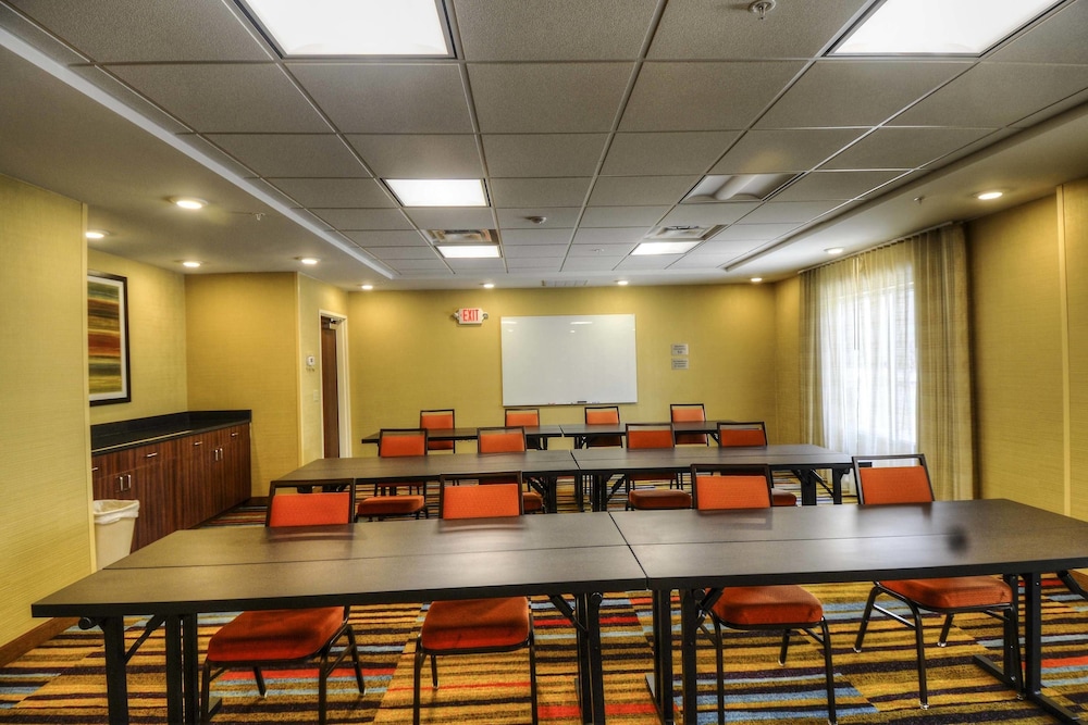 Fairfield Inn Suites By Marriott Princeton 42/46