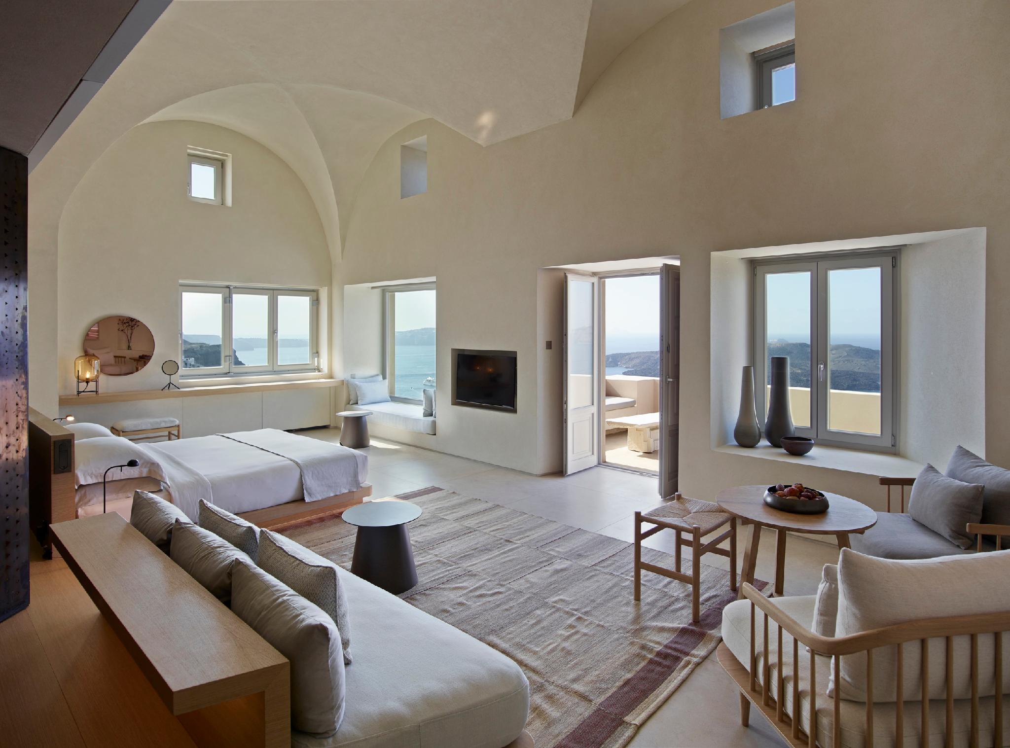 Suite, Caldera View