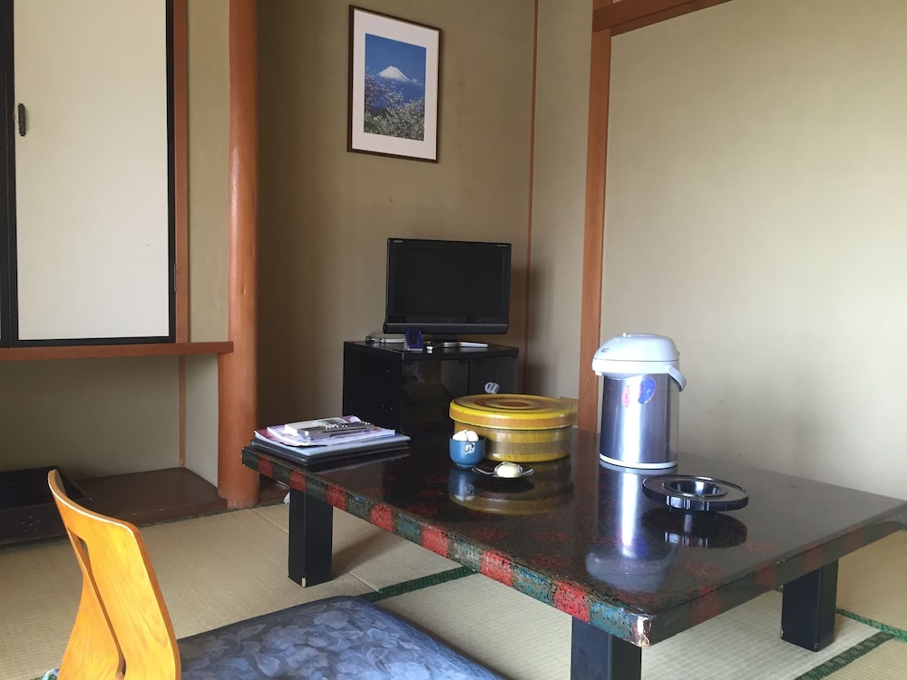 Yugawara Onsen Ryokan Greenso 24/28