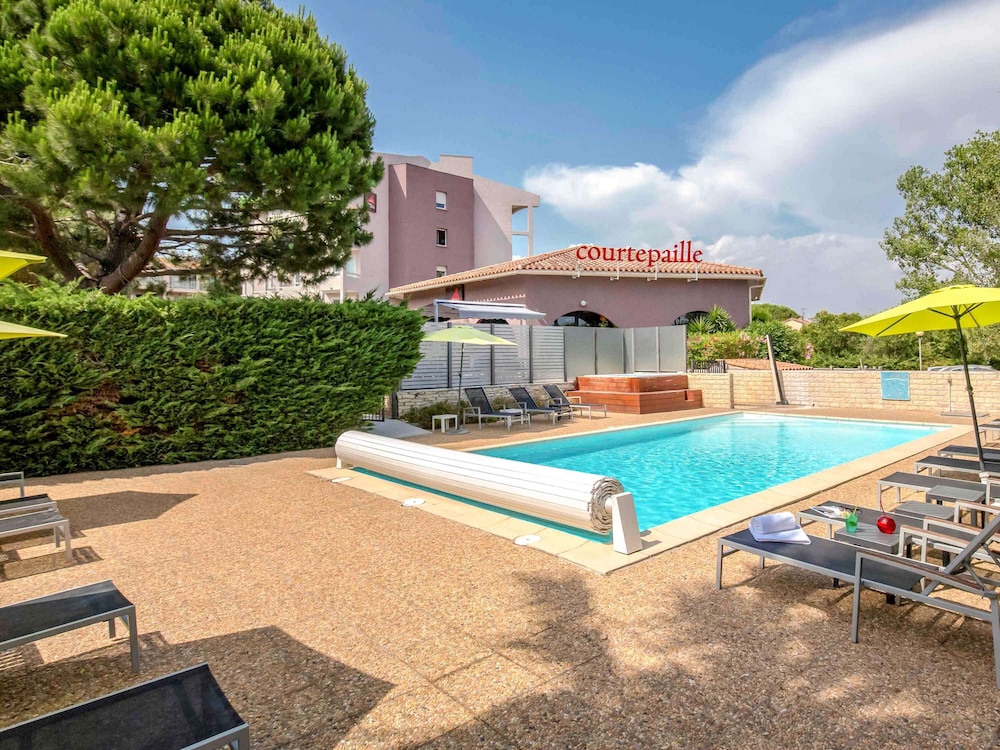 Ibis Styles Frejus Saint-Raphael 64/72