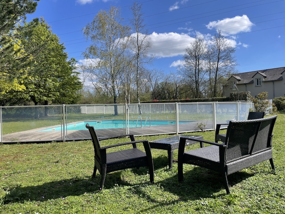 Hotel the Originals Saumur Ouest La Saulaie 45/63