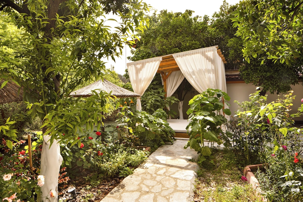 Orange Garden Hotel Akyaka، مرماريس 47/50