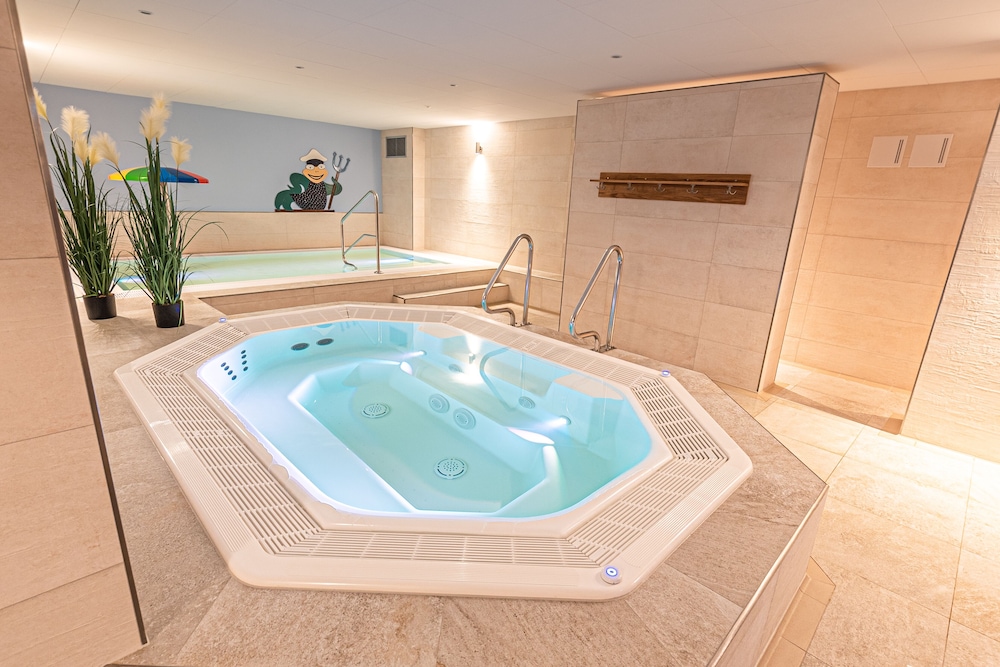 Hotel Ferienanlage Haffhus 16/50