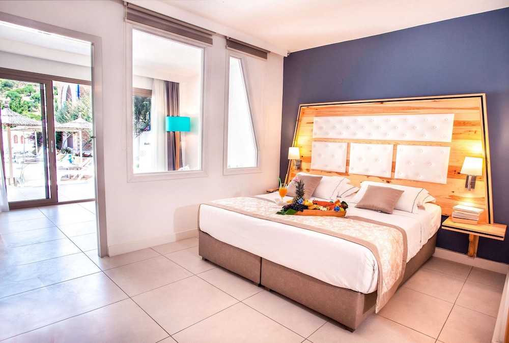 Acrotel Athena Pallas and Residence 17/78