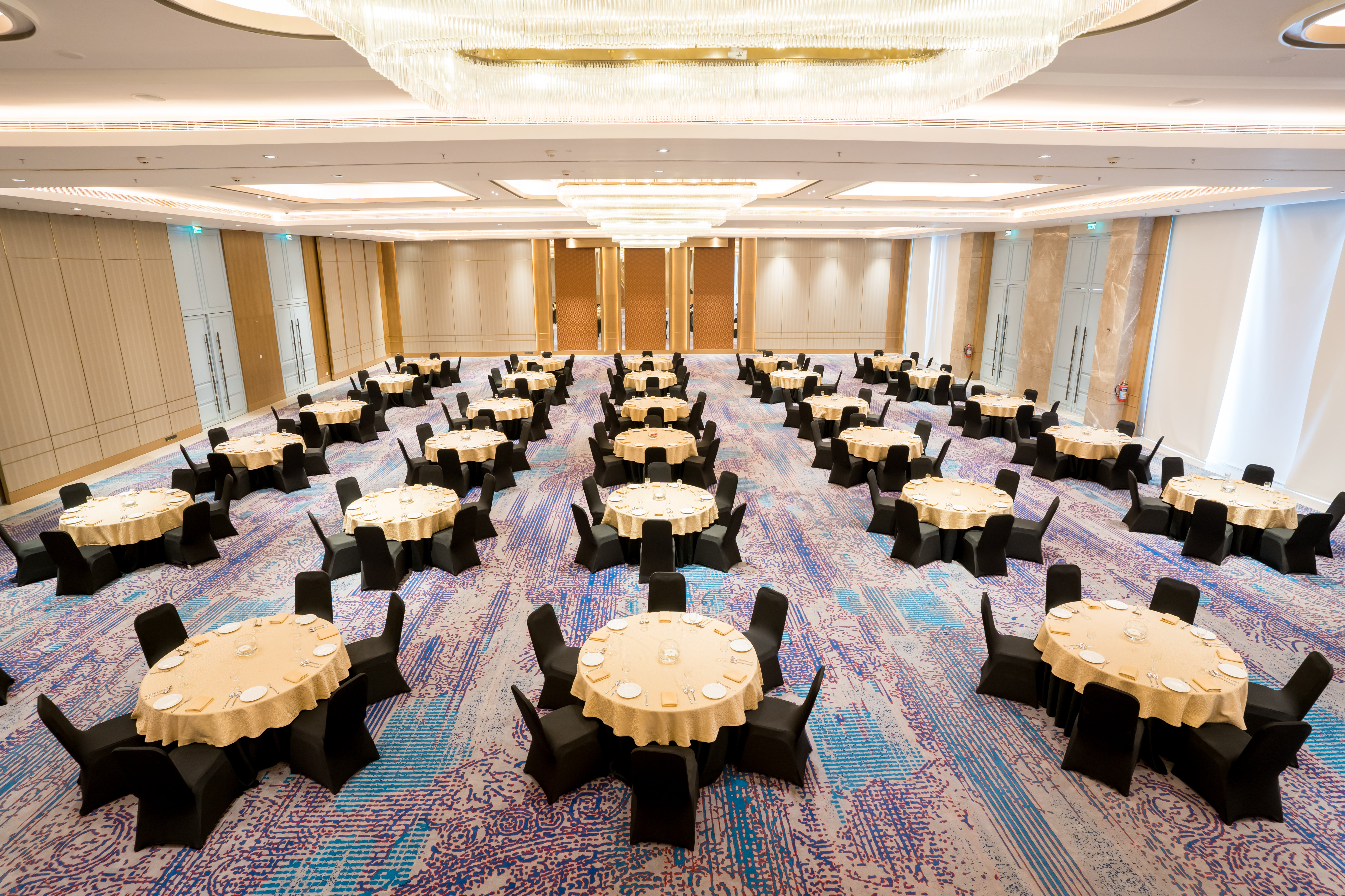 Holiday Inn Lucknow Airport 42/54