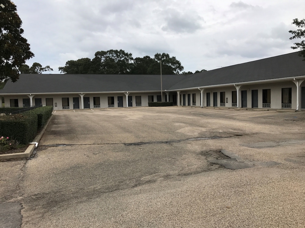 Rocky Creek Inn 17/20