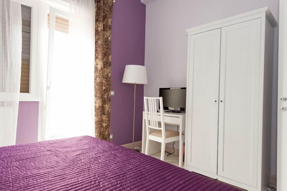 Parco Delle Valli Bedrooms 6/14