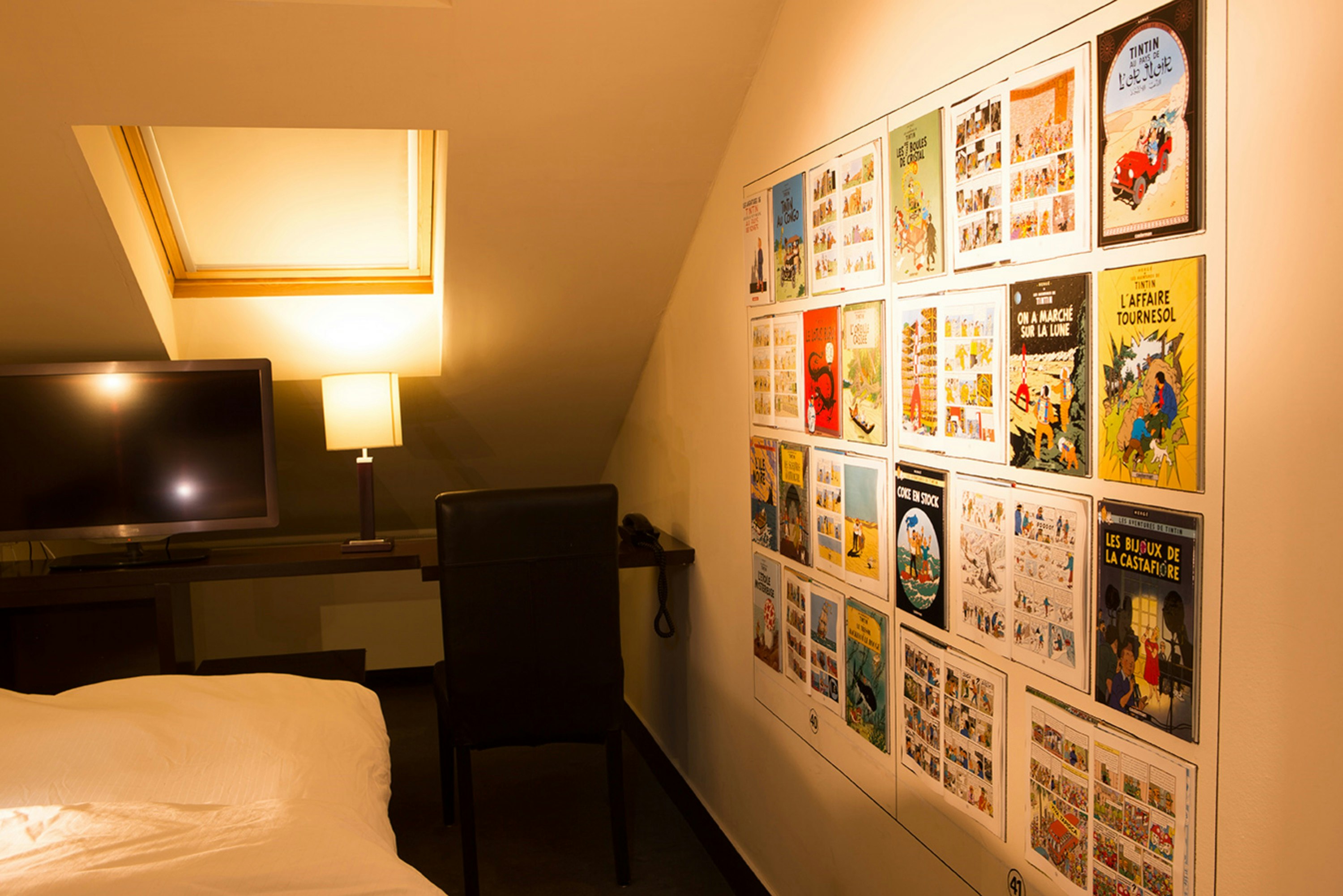 Neufchatel Belgian Hotel 36/43