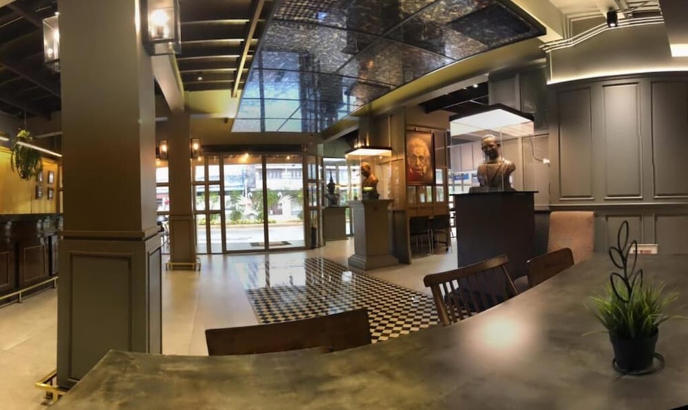 Swana Bangkok Hotel 12/72