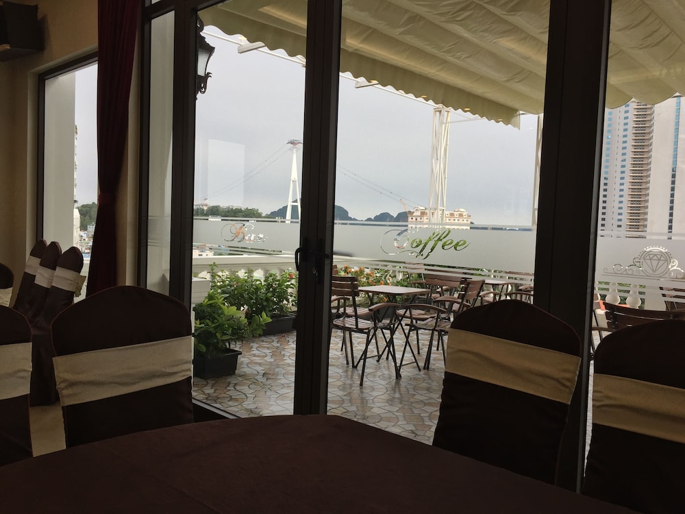 Halong Diamond Hotel 31/42