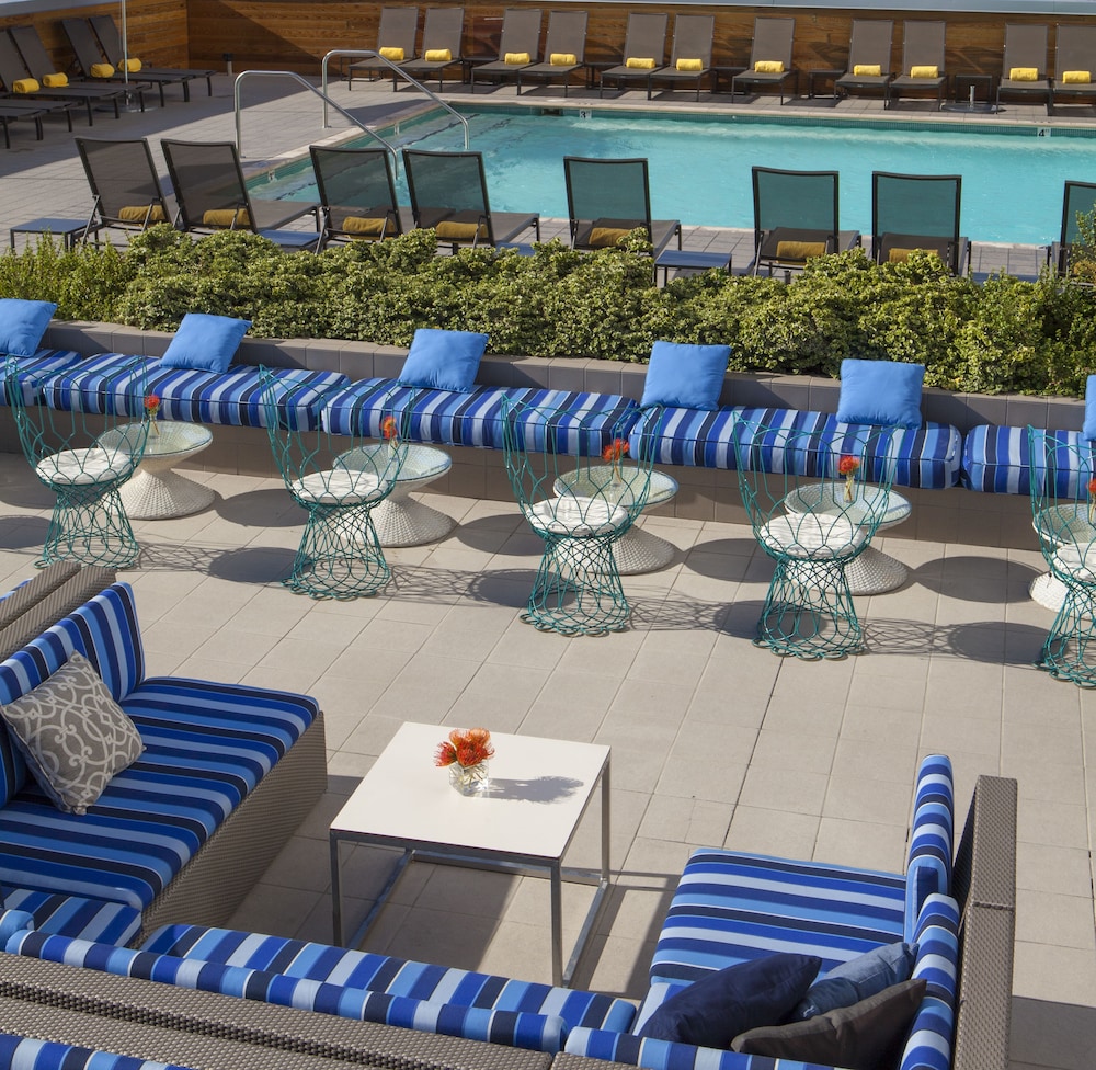 Hotel Palomar Phoenix A Kimpton Hotel 81/83