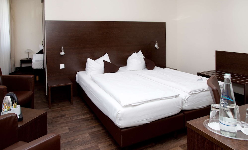 Premier Inn Berlin City Spittelmarkt 18/61