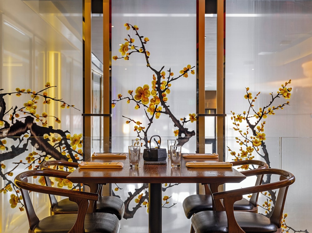Hotel Fusion 50/65
