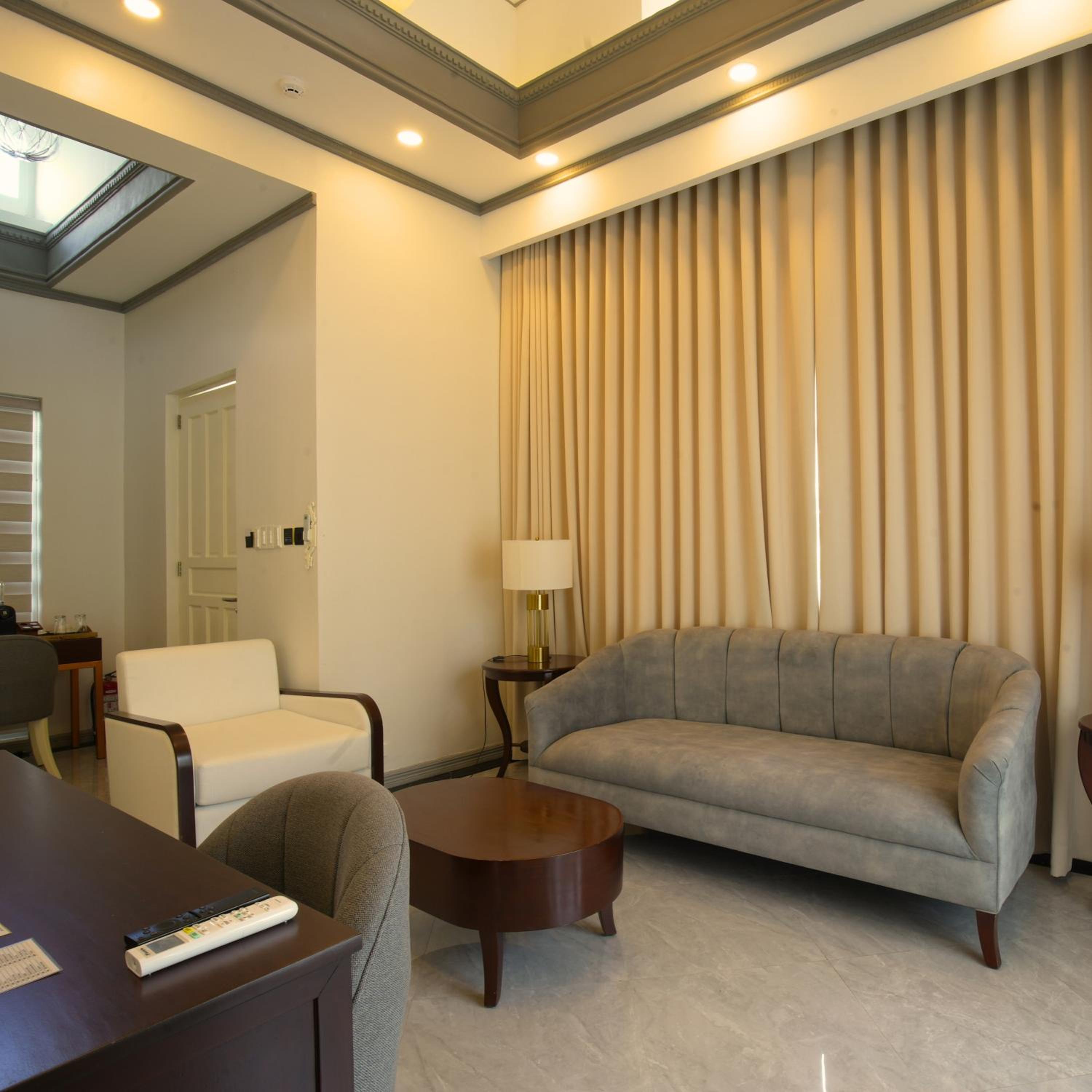 Rancho Bernardo Luxury Villas and Resort 41/61